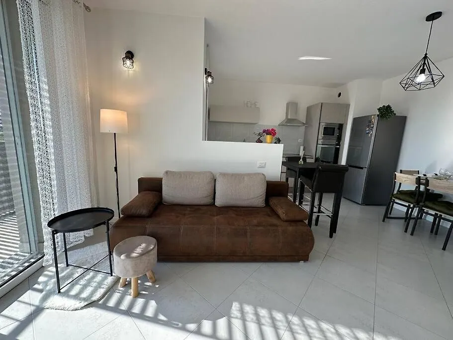 Elysion - Park View Apartment 米兰 0*,  意大利